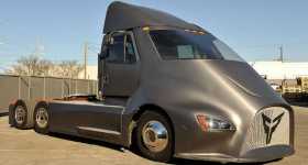 Two 25-Year-Old Created Brand New Tesla Competitor - Thor Trucks 1