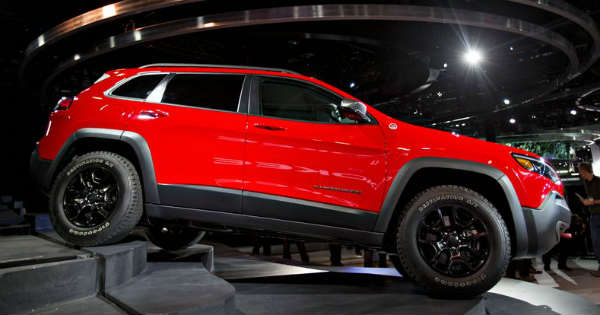 New Passenger Car Sales Plunge But SUV Sales Are On The Up 2