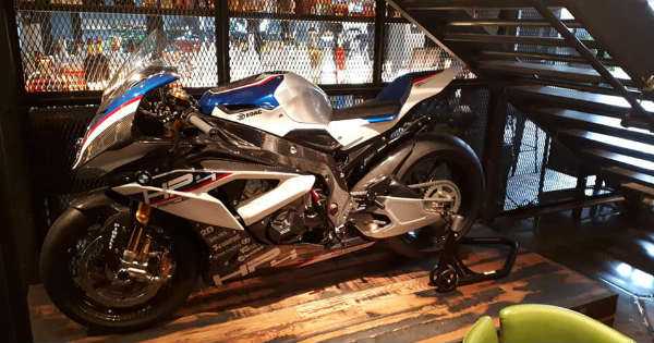 classic car club manhattan 20