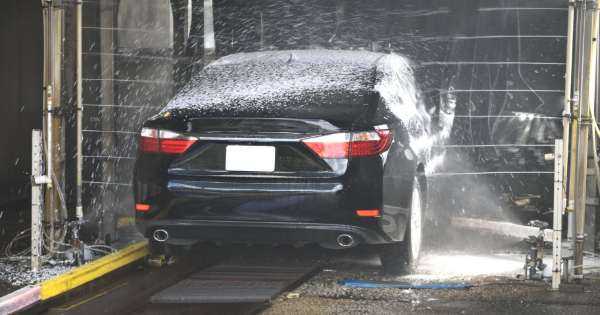 High-performance car, low insurance costs_ Can you really have both 1