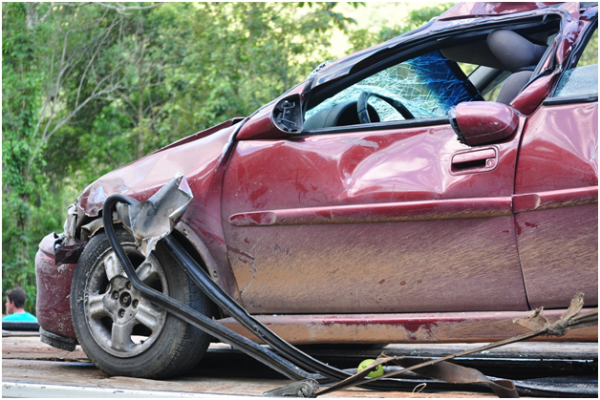 Tampa Car Accident Lawyers: When to Hire Them?﻿