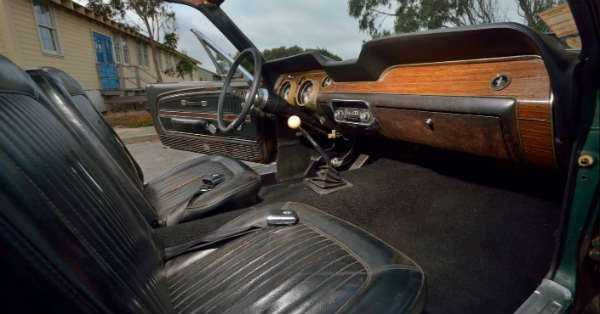 Original 1968 Mustang Fastback Bullitt sold at the Mecum Auction For 4 Million 13