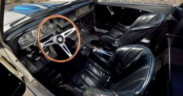 1965 Shelby GT350R auction 4