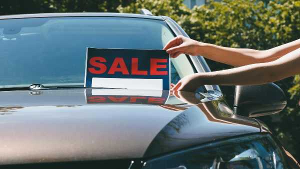 6 Ways to Avoid Car-Buying Scams 1