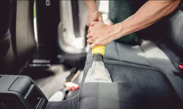 Best Practices When Using Steam Cleaners for Auto Detailing 1