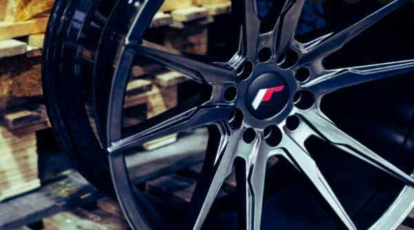 _Understanding Custom Wheel Offsets 2