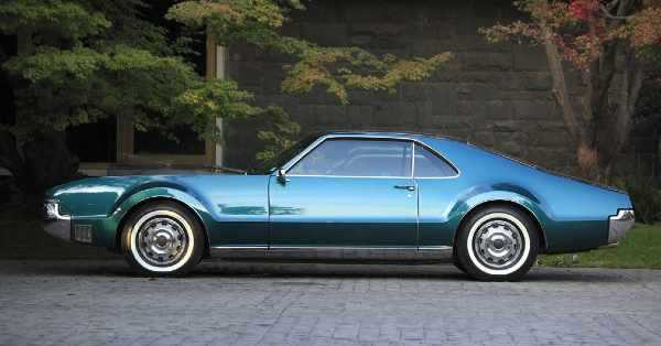 Title_ How to Make Classic Car Insurance More Affordable 1